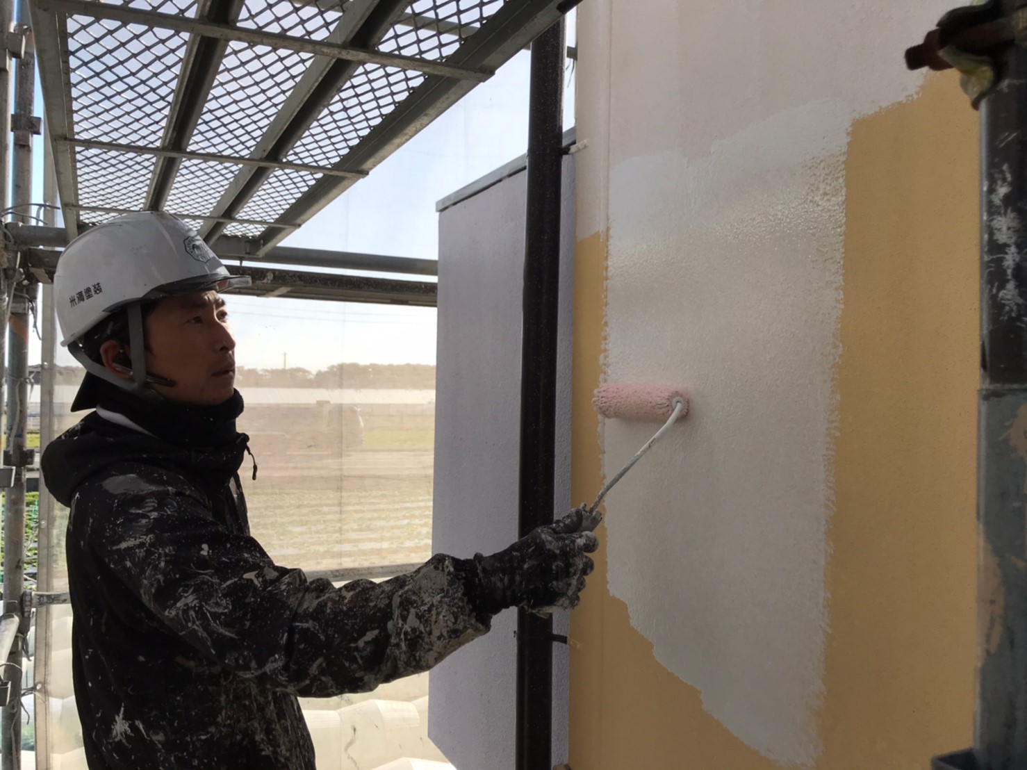 アパートの外壁をおしゃれなツートンで塗り替え 焼津市 藤枝市 島田市の外壁塗装 塗り替えリフォームは 岩田塗装店 へ アパートの外壁をおしゃれなツートンで塗り替え 焼津市 藤枝市 島田市の外壁塗装 塗り替えリフォームは 岩田塗装店 へ