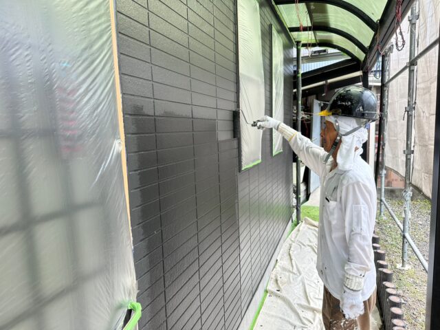 島田市 外壁塗装 仕上げ工程