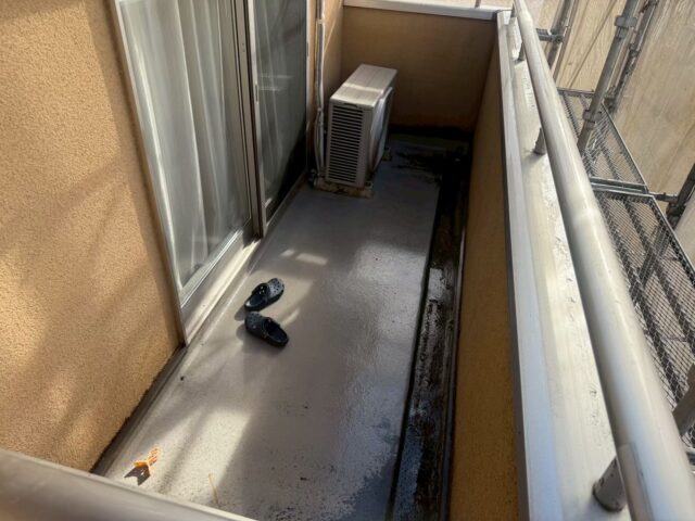 藤枝市のリシン外壁塗装の施工前写真