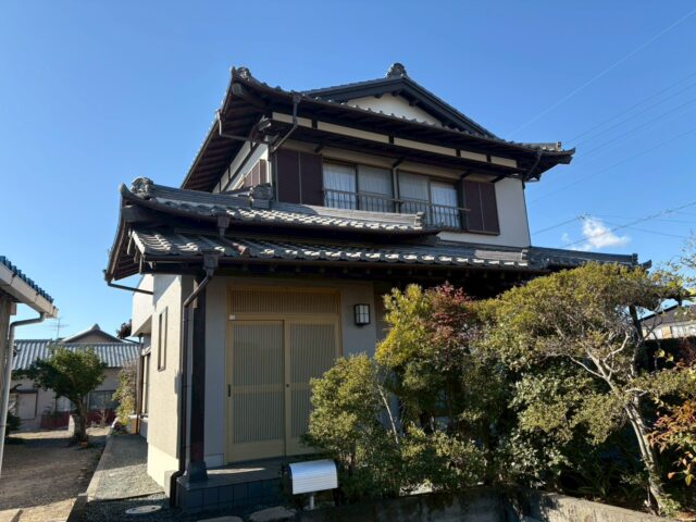 焼津市で施工した和風住宅の外壁塗装ビフォーアフター画像