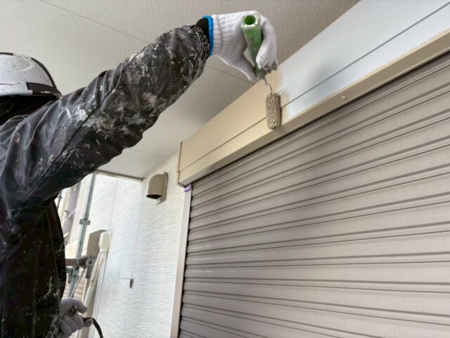 藤枝市の住宅で外壁塗装にあわせて基礎塗装を施工