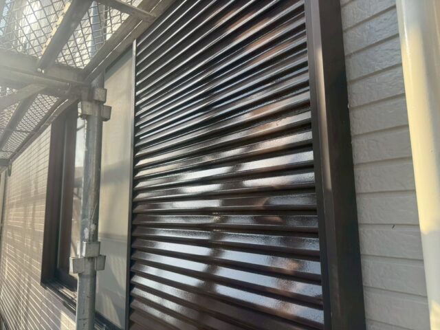 静岡市で施工したシーガード屋根カバー工法と外壁塗装の施工事例