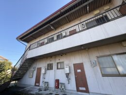 島田市のアパート外壁塗装前の外観写真