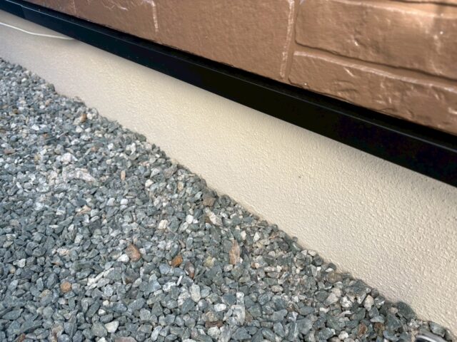 焼津市の住宅で屋根塗装と外壁塗装が完了した写真