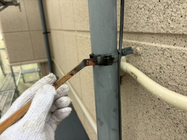仕上げ塗装前の錆止め工程
